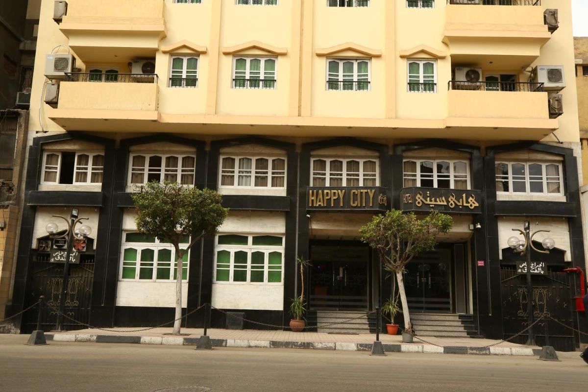 Happy City Hotel